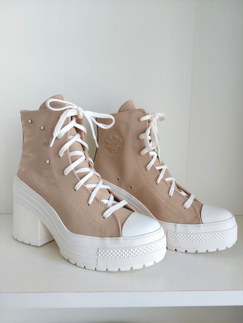 Converse De Luxe Heel Chuck 70 Western Glam - Picture 2 of 12